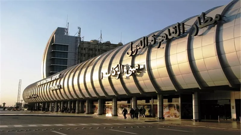 وزيرة الثقافة الأردنية تغادر القاهرة بعد مشاركتها بمؤتمر للمرأة العربية