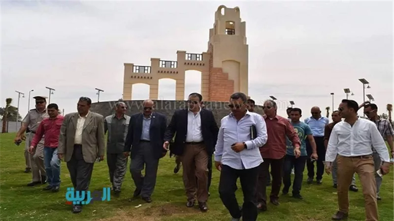 بالصور.. محافظ الفيوم يتفقد أعمال تطوير ميدان عبدالمنعم رياض