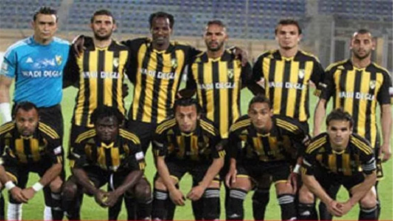 بالفيديو.. وادي دجلة يتعادل مع سموحة بـ 10 لاعبين