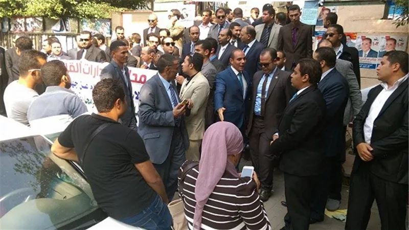 محامو هيئات ومؤسسات الدولة يؤجلون وقفتهم بسبب الظروف الحالية بالبلاد