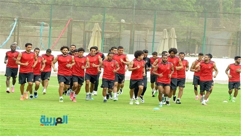 الأهلي يواصل تدريباته استعدادًا لدجلة بالدوري