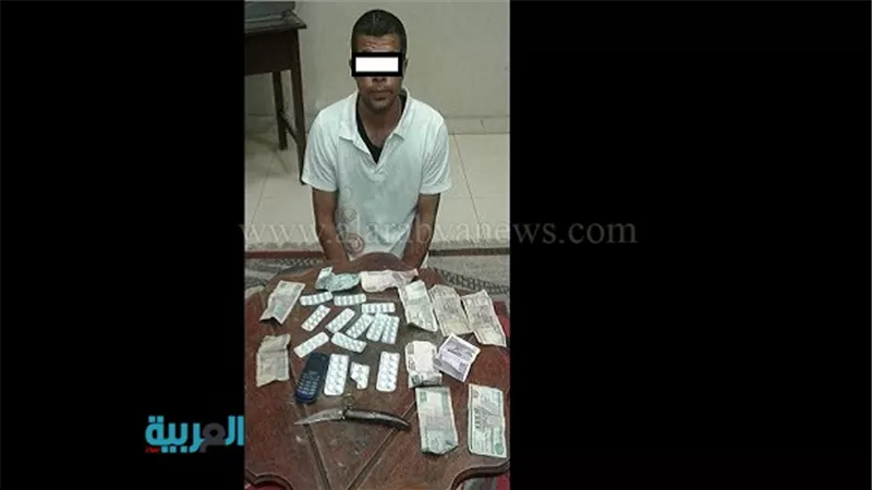 القبض على عاطلين بحوزتهما سلاح أبيض بالإسكندرية 
