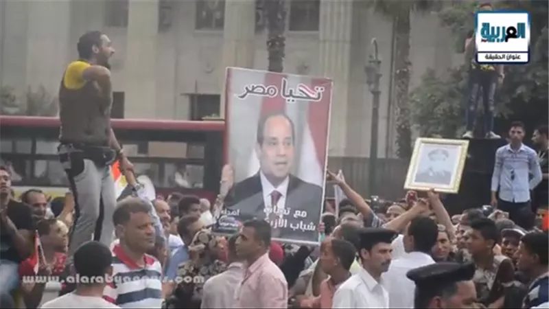 مواطنون يسبون معتصمي 