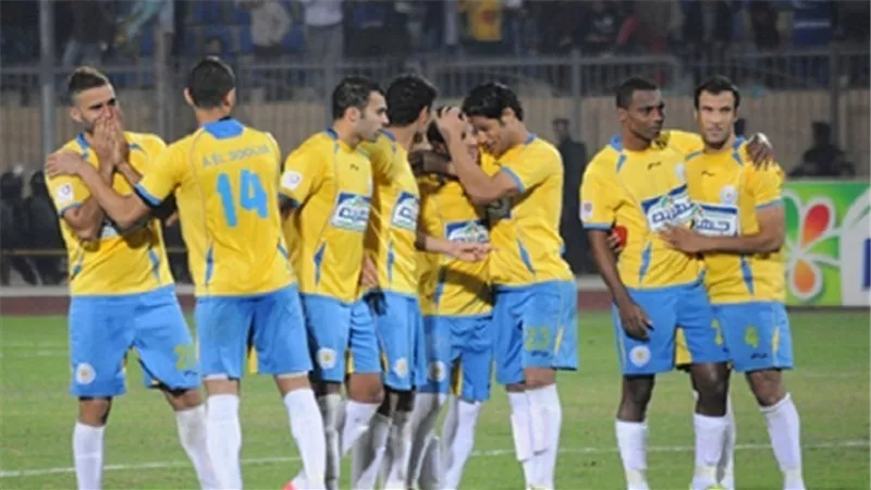 الإسماعيلي يختتم مرانه استعدادًا لإنبي في الدوري