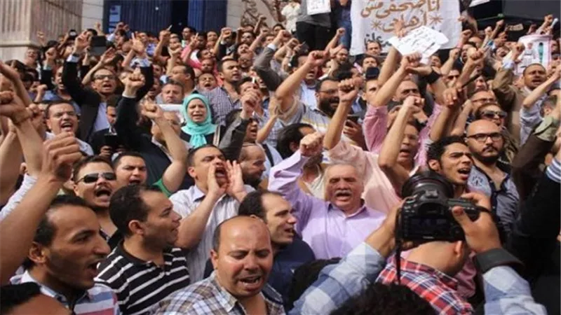 محررو النقابات المهنية يرفضون تغطية أخبار جبهة تصحيح المسار