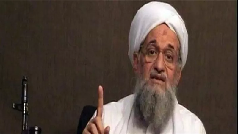 شاهد...أيمن الظواهري يهاجم السعودية.. ويصف تنظيم 