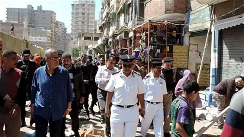 تحرير 372 محضرًا وإزالة مرافق بحي شرق أسيوط