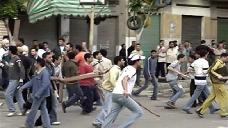 مشاجرة بالأسلحة النارية بين عائلتين بالعياط 
