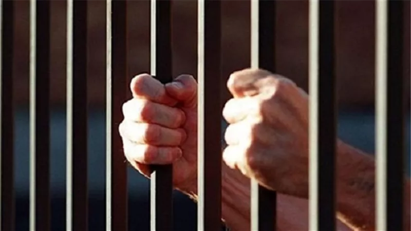 حبس نجار مسلح بتهمة الشروع في قتل وكيل وزارة سابق بالسكة الحديد
