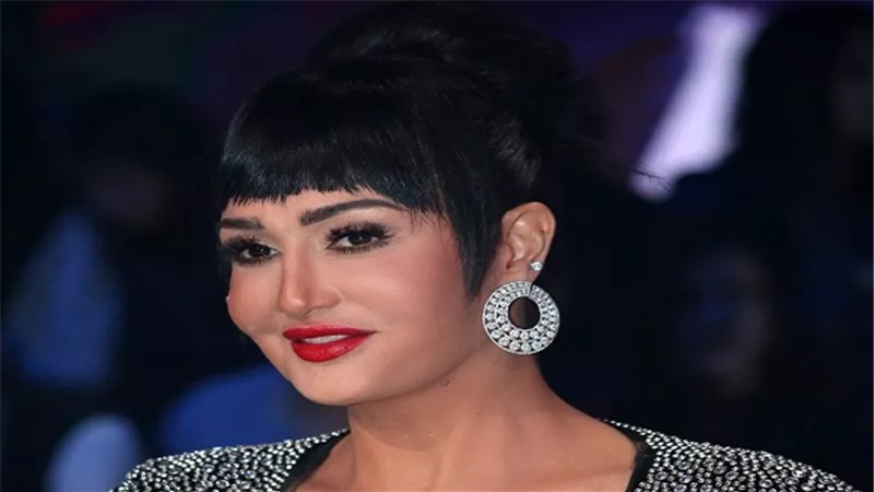 شاهد.. غادة عبد الرازق في كواليس مسلسل 