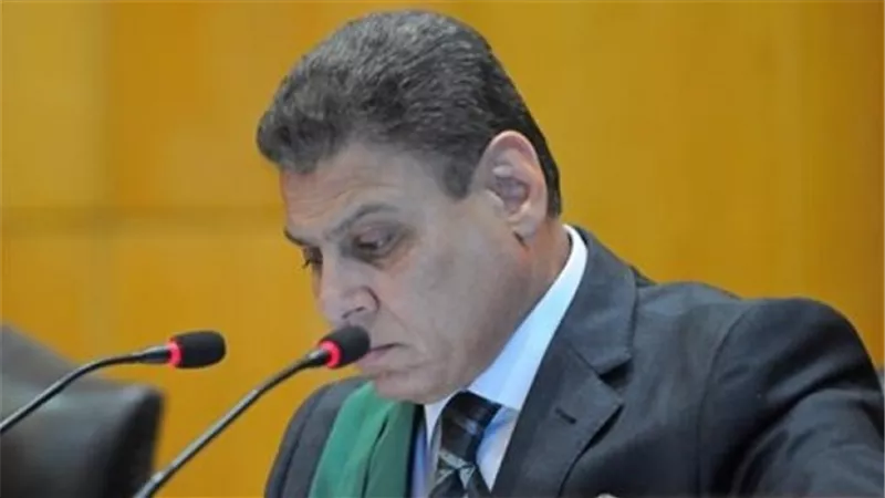 الدفاع يلتقي متهمي 