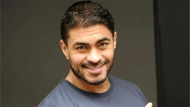 شاهد.. خالد سليم يحتفل بعيد ميلاد ابنته