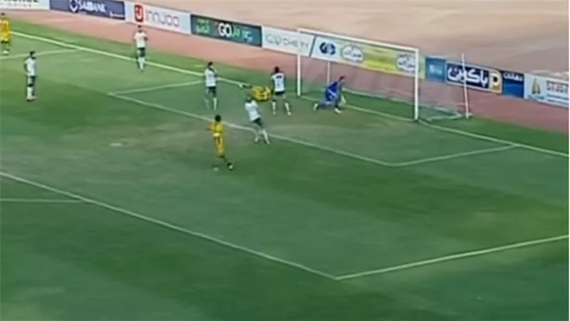 بالفيديو.. المقاولون يتخطى عقبة المصري بثنائية 