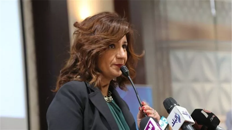 شاهد.. موسى يهاجم وزيرة الهجرة: 