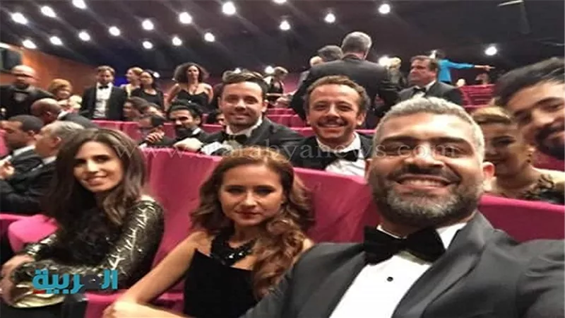 المشاهد الأولى من 