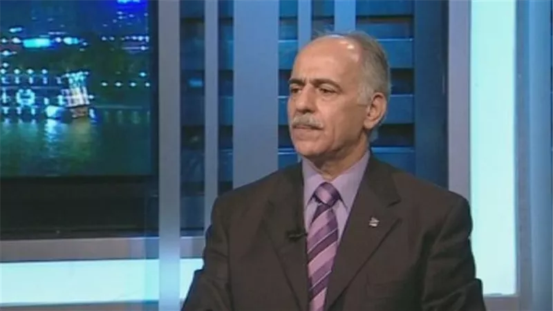 بالفيديو.. خبير: أيمن نور يدفع مبالغ طائلة لمن يهاجم مصر