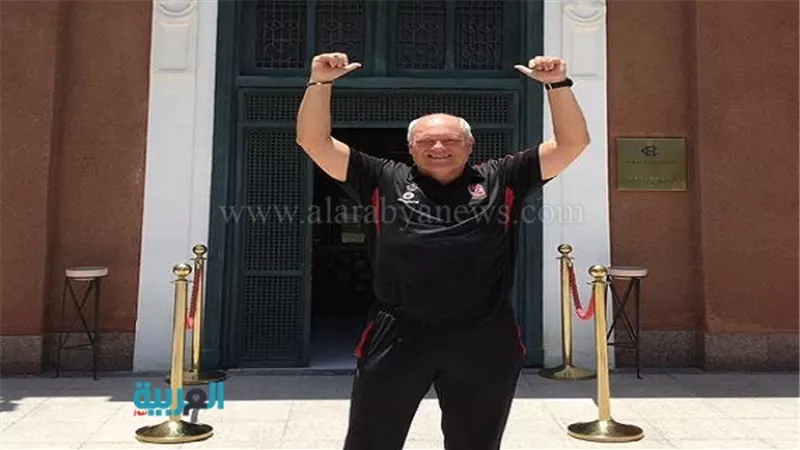 بالصور.. مارتن يول من أسوان: قضيت ليلة ساحرة داخل قصور الملك فاروق
