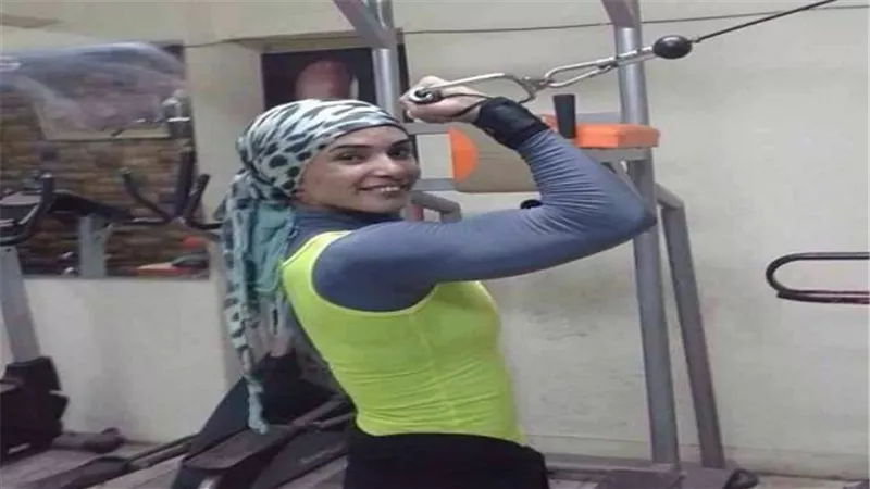 شاهد.. يارجال العالم اتحدوا.. خلود عصام المرأة الحديدية بتجر 