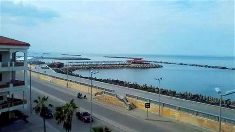 رئيس مدينة دمياط: شواطئ المحافظة تستعد لاستقبال الزائرين