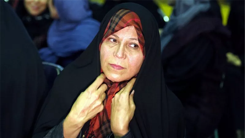 لقاء ابنة الرئيس الإيراني بمسئولة بهائية يثير جدلاً 