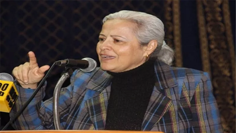 منى مينا: على الحكومة احترام الموظفين في تعديلات 