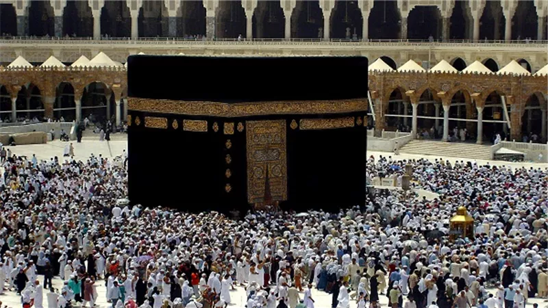 شاهد.. داعية إسلامي: هدم الكعبة من علامات القيامة الصغرى