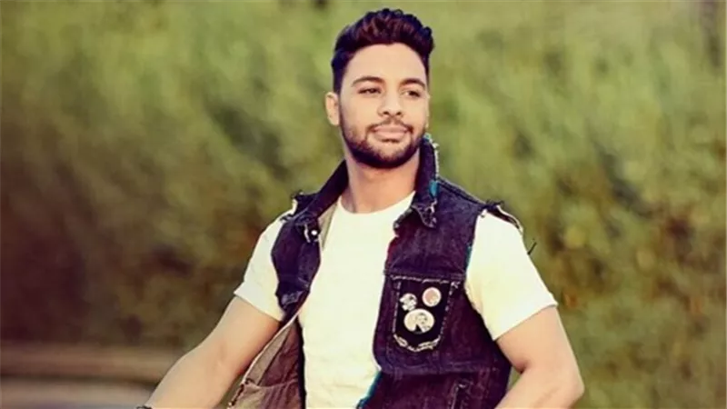 أحمد جمال: 