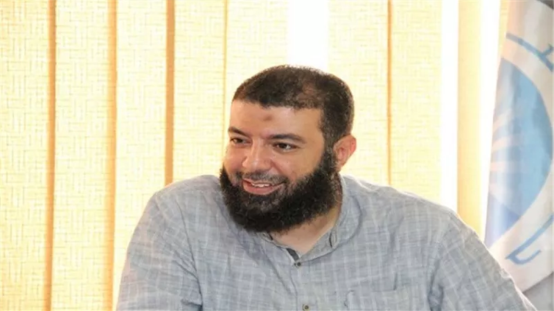 نائبا 