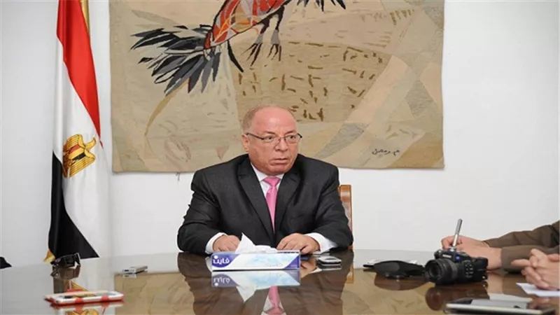 وزير الثقافة يشهد عرضًا مسرحيًا لذوي القدرات الخاصة