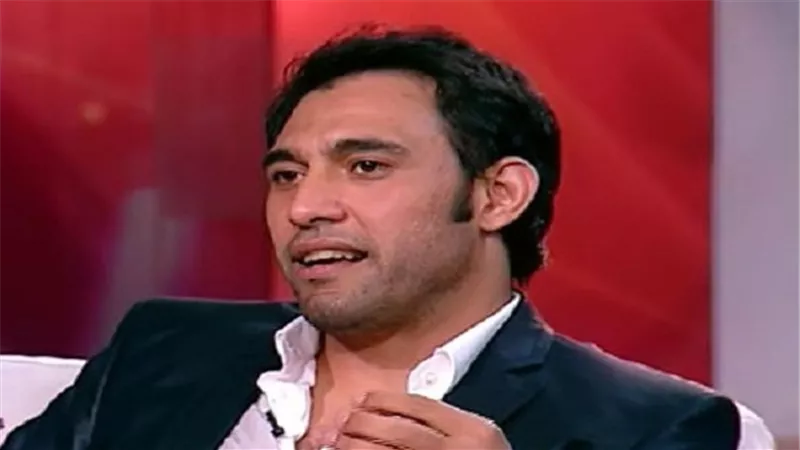 عمرو مصطفى: 