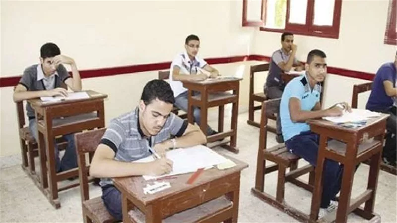 انطلاق ماراثون امتحانات الدبلومات الفنية.. 