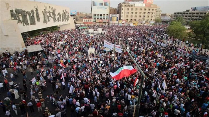 بالفيديو.. خبير أمني: تظاهرات العراق السلمية ستتحول إلى 