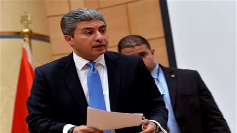 وزير الطيران المدني يستقبل رئيس شركة 