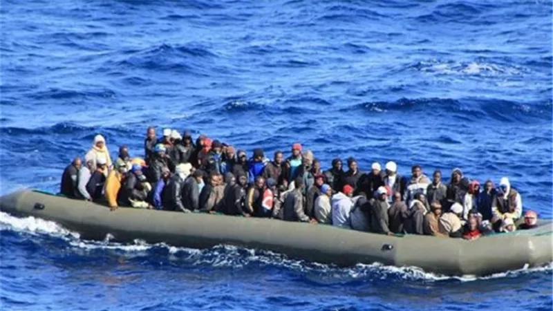 خفر السواحل الليبيون يعترضون أكثر من 800 مهاجر غير شرعي