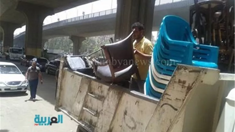 بالصور.. حملة لإزالة الإشغالات أسفل كوبري المريوطية