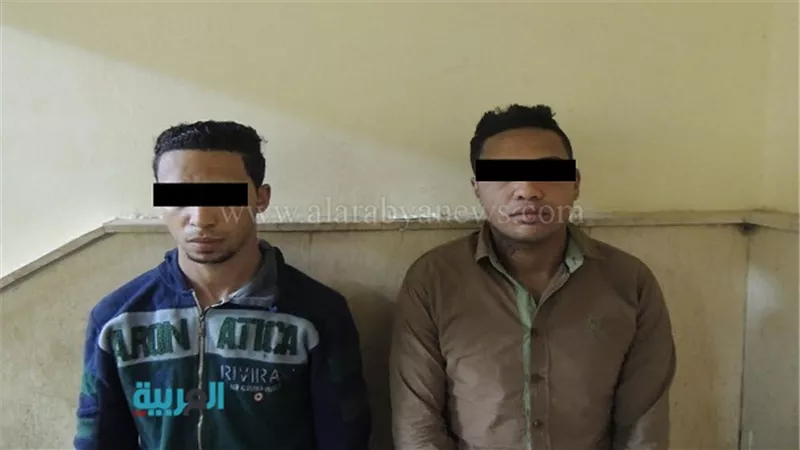 القبض على عاطلين لسرقتهما هواتف بالنزهة 