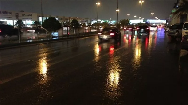 شلل مروري بمناطق شمال سيناء بسبب تجمعات لمياه الأمطار