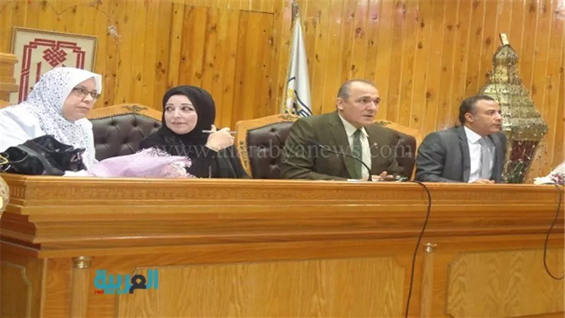 بالصور.. تفاصيل اجتماع المجلس الفرعي لمجموعة مدارس 30 يونيو 