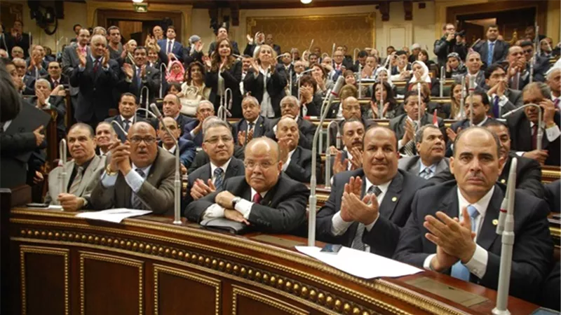 بالمستندات.. نواب يطالبون بتشكيل لجنة للفصل في أزمة تيران وصنافير 