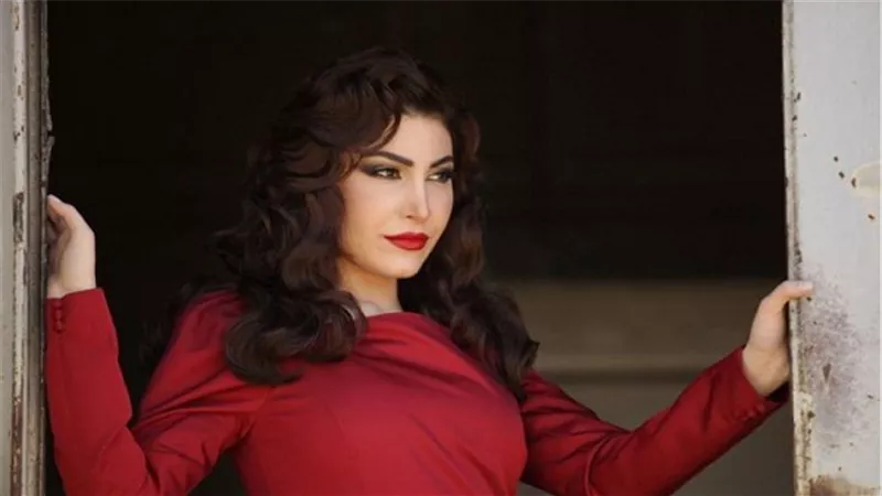 بالفيديو.. يارا تحتفل بنجاح حفلها بـ