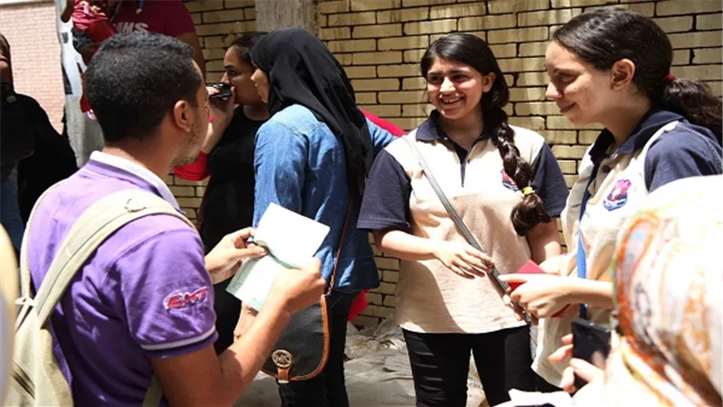لطلاب الثانوية العامة.. المراجعة النهائية في المواد العلمية واللغة العربية