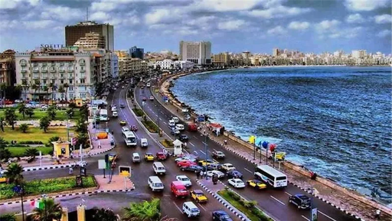 أستاذ بـ