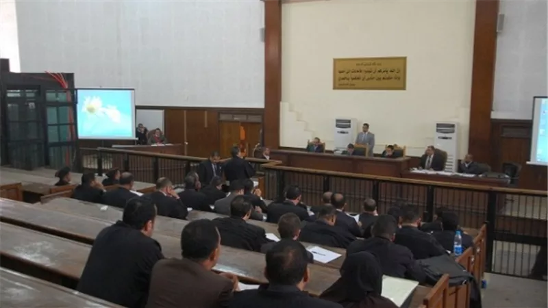 تأجيل محاكمة المتهمين باقتحام قسم 