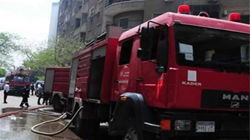 إخماد حريق بشقة سكنية بفيصل 