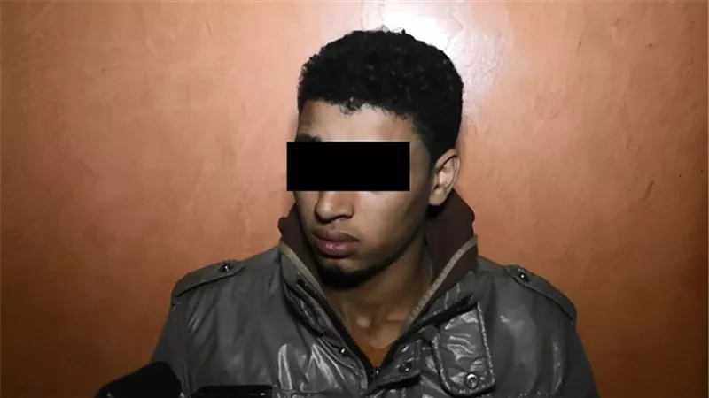 القبض على عاطل بحوزته سلاح ناري ومخدرات بالبساتين