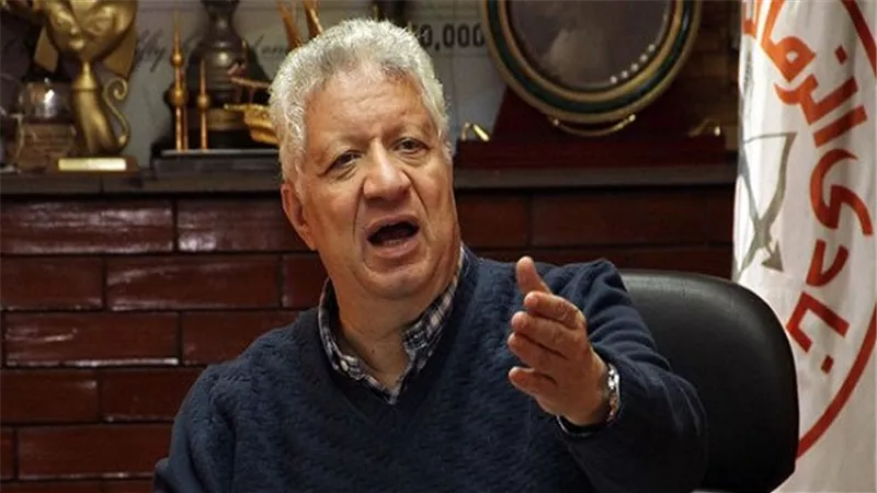 مرتضى منصور يجري حوارًا مع إذعة 