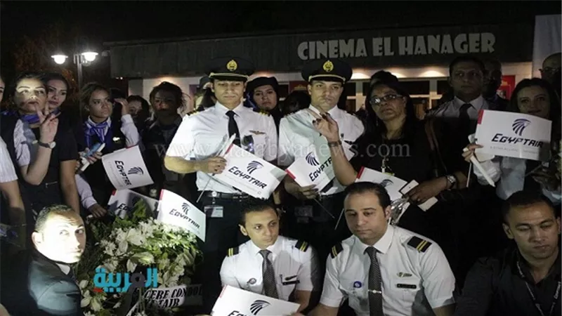 بالفيديو.. مشاركة رسمية وإعلامية في مسيرة تأبين الطائرة المنكوبة بـ