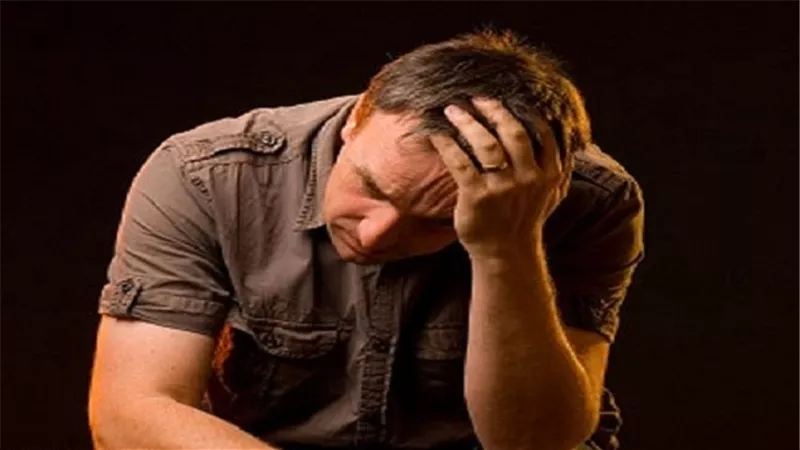 أستاذ علم اجتماع: 