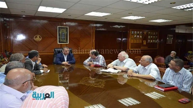 محافظ كفر الشيخ يستقبل وفد البنك الدولي لتطوير الري بالمحافظة 