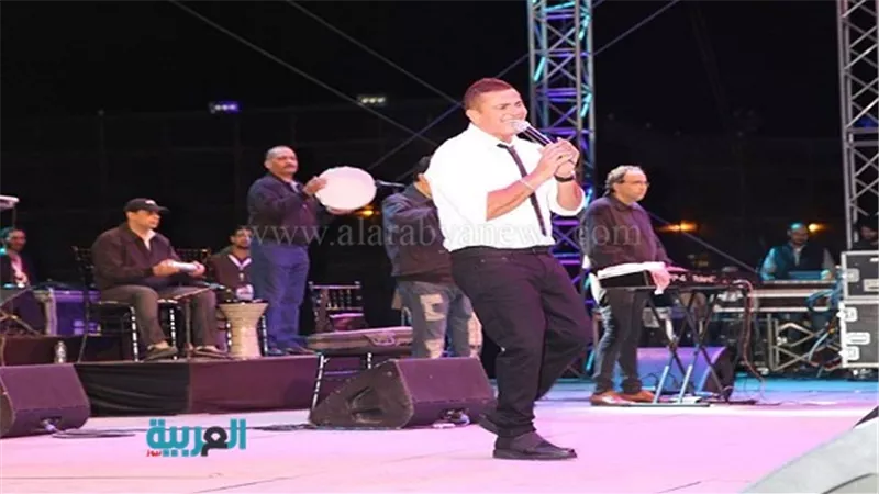 بالصور.. عمرو دياب يشعل حفلًا بالعاصمة الأردنية 